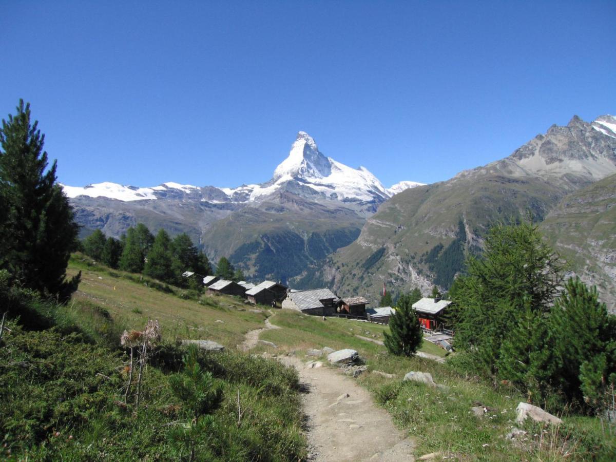 Holiday Home Gaedi By Interhome Zermatt Bagian luar foto